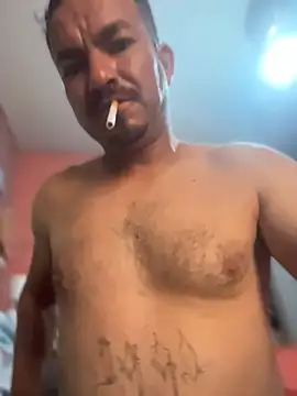 paullliliu online show from May 28, 2:23 pm