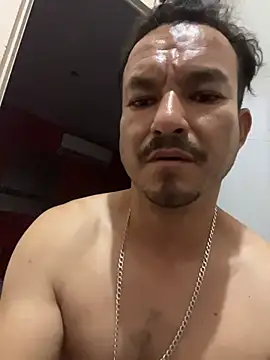 paullliliu online show from August 4, 6:18 am