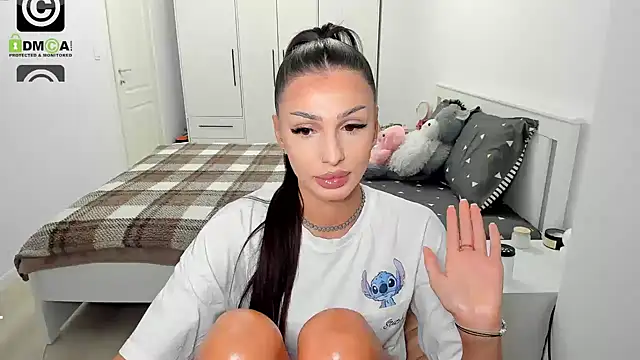 Snapshot of HelenShawn chatting on November 26, 9:48 pm HelenShawn online show from November 26, 9:48 pm