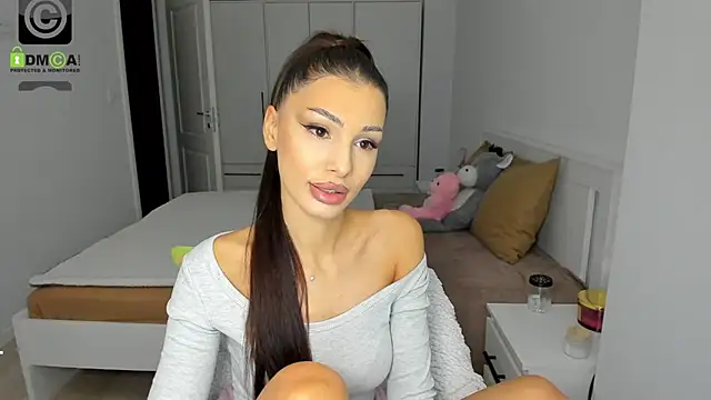 Snapshot of HelenShawn chatting on October 29, 10:31 pm HelenShawn online show from October 29, 10:31 pm