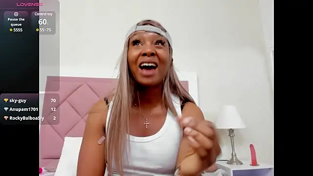 Snapshot of JennCarter_ chatting on February 13, 1:50 am JennCarter online show from February 13, 1:50 am
