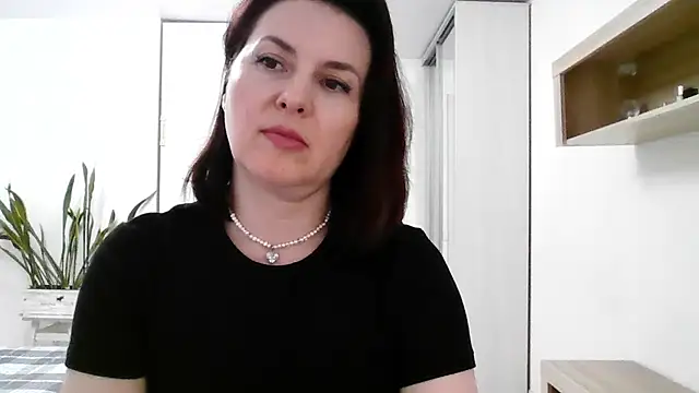 Victoria Glam online show from October 3, 5:14 pm