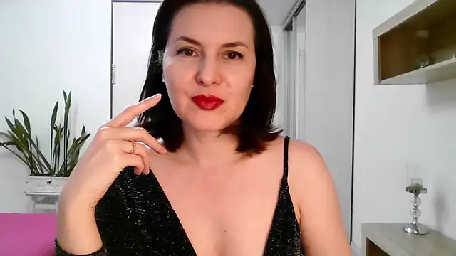 Victoria Glam online show from March 16, 5:26 pm