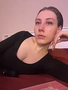 Molli Luv online show from November 23, 2:10 am