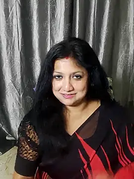 Snapshot of horny_lizia chatting on July 6, 4:42 pm horny lizia online show from July 6, 4:42 pm