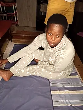 black ebony  online show from March 18, 6:39 pm