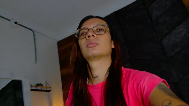LauraaGomezz   online show from September 26, 7:21 pm