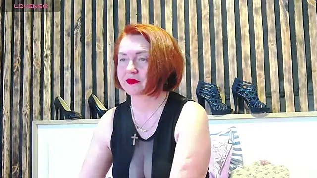 Alis Lovi online show from April 5, 10:33 am