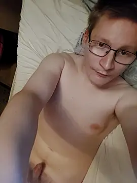Arttuforyounakedboy online show from February 24, 2:56 am