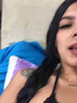 Madeline Cooper08 online show from December 15, 6:14 pm