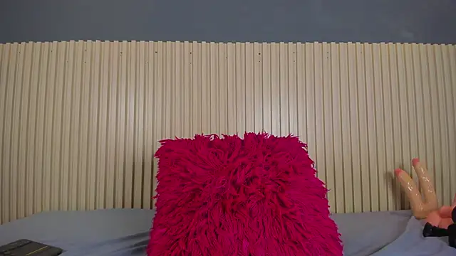 Madeline Cooper08 online show from February 26, 7:32 pm