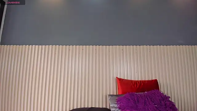 Madeline Cooper08 online show from February 11, 8:20 pm