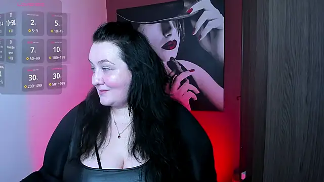 Snapshot of QueenOfHaze chatting on February 15, 7:57 pm QueenOfHaze online show from February 15, 7:57 pm