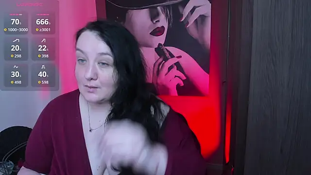 QueenOfHaze online show from May 20, 9:39 am