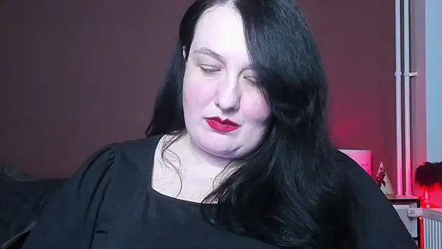 QueenOfHaze online show from March 1, 4:15 am