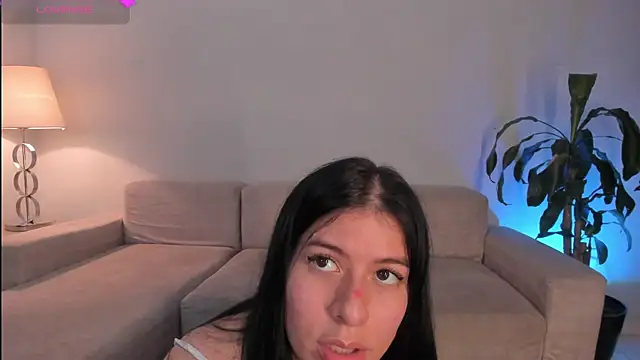 Snapshot of Hannah_Jonhson chatting on July 10, 12:54 am Hannah Jonhson online show from July 10, 12:54 am
