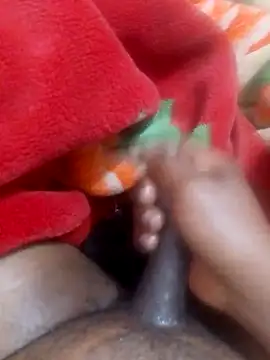 Snapshot of mhmia chatting on March 10, 1:12 am mhmia online show from March 10, 1:12 am