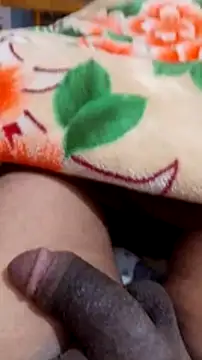 Snapshot of mhmia chatting on February 4, 8:46 am mhmia online show from February 4, 8:46 am