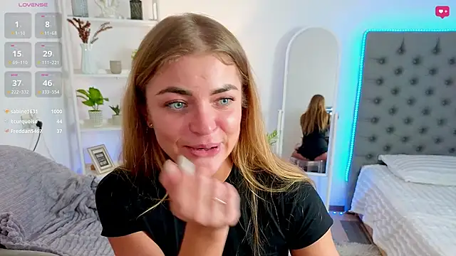 Donna Sun online show from March 17, 10:38 am