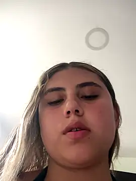 MeganCrow online show from November 5, 7:28 pm