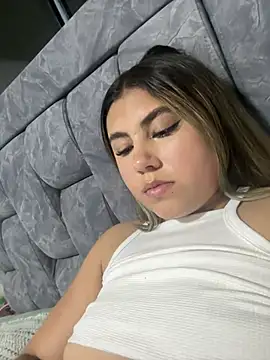 MeganCrow online show from March 12, 1:11 am