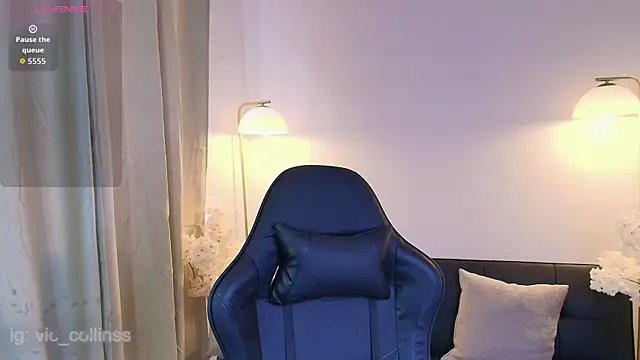 Victoria Collinns online show from April 8, 5:25 pm