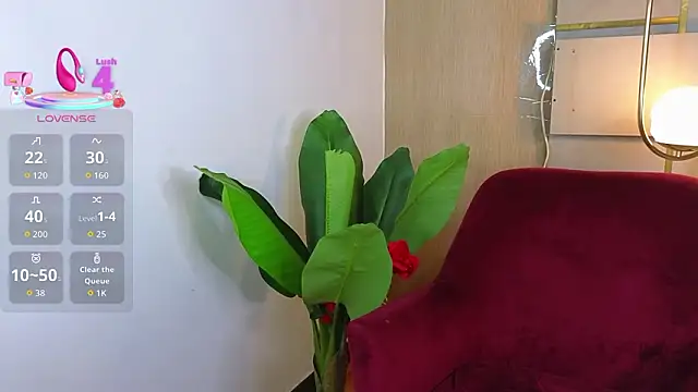 Victoria Collinns online show from March 13, 7:30 pm