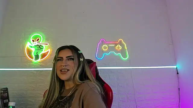 Snapshot of Valka_praskov chatting on December 2, 1:13 pm Valka praskov online show from December 2, 1:13 pm