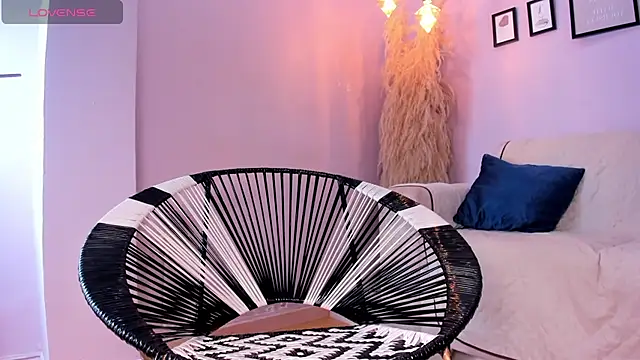 alana rossetti online show from September 18, 12:41 pm