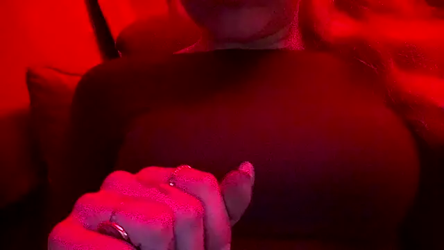 Hornyamy026 online show from September 23, 1:45 am