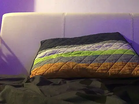 Pilote19 online show from February 14, 8:31 pm