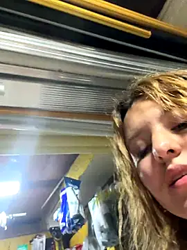 Snapshot of masmelorosa chatting on October 16, 4:43 am masmelorosa online show from October 16, 4:43 am