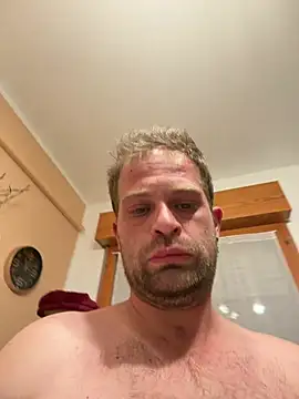 Snapshot of Sborratore1092 chatting on May 22, 9:02 pm Sborratore1092 online show from May 22, 9:02 pm