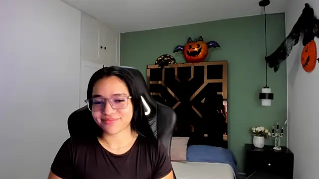 Snapshot of Billie_Jhonson_ chatting on November 4, 7:17 pm Billie Jhonson online show from November 4, 7:17 pm