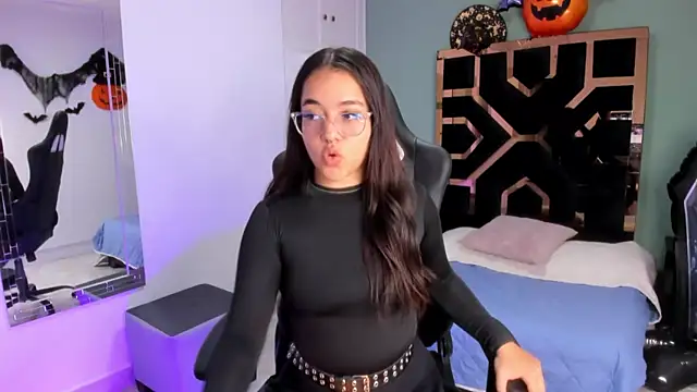 Snapshot of Billie_Jhonson_ chatting on October 30, 7:33 pm Billie Jhonson online show from October 30, 7:33 pm