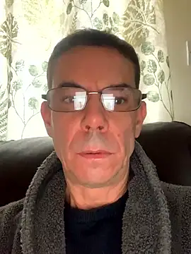 Kenhornu online show from October 27, 11:44 am