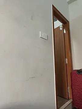 Snapshot of randit7 chatting on March 23, 3:50 am randit7 online show from March 23, 3:50 am