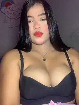 Snapshot of saramerlin chatting on October 16, 1:19 pm saramerlin online show from October 16, 1:19 pm