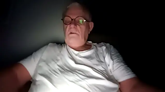 hanshwmenm001 online show from January 26, 5:56 am