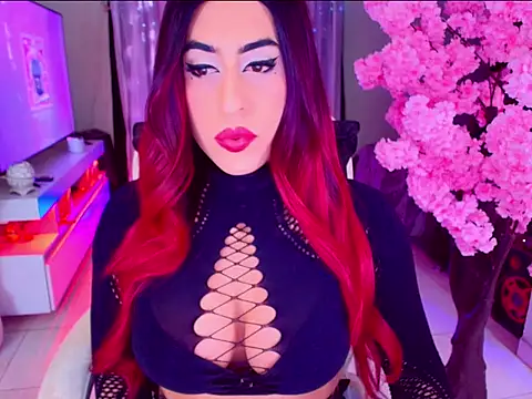 Snapshot of latexgoddes chatting on October 6, 8:20 pm latexgoddes online show from October 6, 8:20 pm