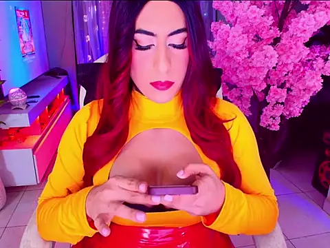 latexgoddes online show from October 28, 5:56 pm