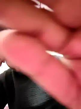 Snapshot of PARTHI012025 chatting on February 19, 1:52 pm PARTHI012025 online show from February 19, 1:52 pm