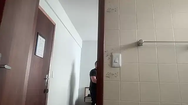 Snapshot of Taurino_gostoso chatting on October 21, 7:24 pm Taurino gostoso online show from October 21, 7:24 pm
