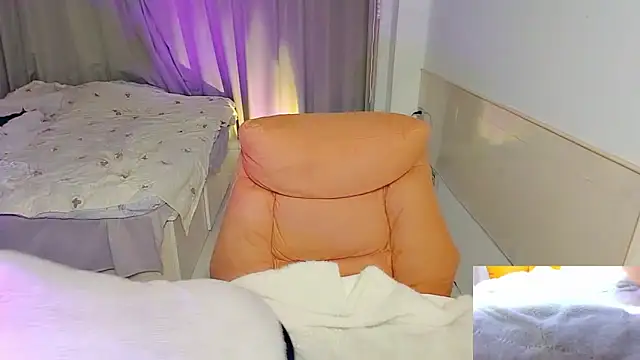 Song 99 online show from October 27, 1:34 pm