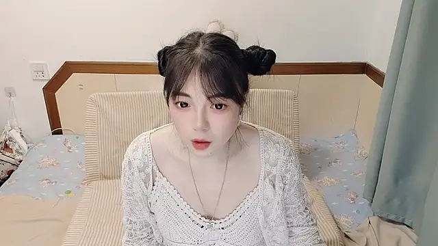 Snapshot of Song_99 chatting on March 21, 4:51 pm Song 99 online show from March 21, 4:51 pm