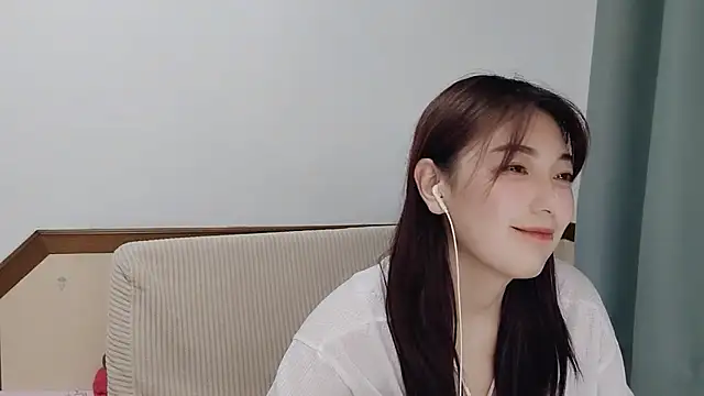 Snapshot of Song_99 chatting on March 2, 2:15 pm Song 99 online show from March 2, 2:15 pm