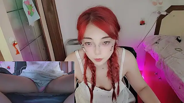 Snapshot of Song_99 chatting on June 25, 6:18 am Song 99 online show from June 25, 6:18 am