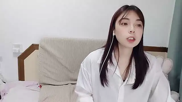 Snapshot of Song_99 chatting on February 25, 5:51 pm Song 99 online show from February 25, 5:51 pm