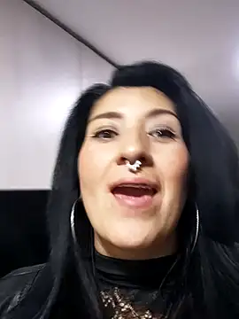 Snapshot of milfjade01 chatting on January 26, 7:10 am milfjade01 online show from January 26, 7:10 am