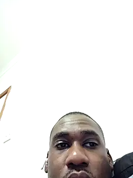Snapshot of babyboy_tee chatting on September 21, 9:20 pm babyboy tee online show from September 21, 9:20 pm